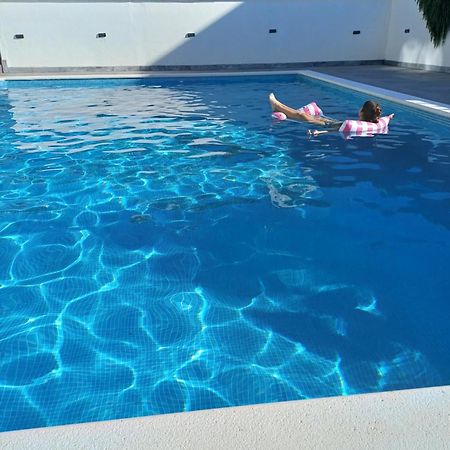 Villa Barbara & Zoran With Free Parking And Heated Swimming Pool Seget Vranjica Exteriör bild