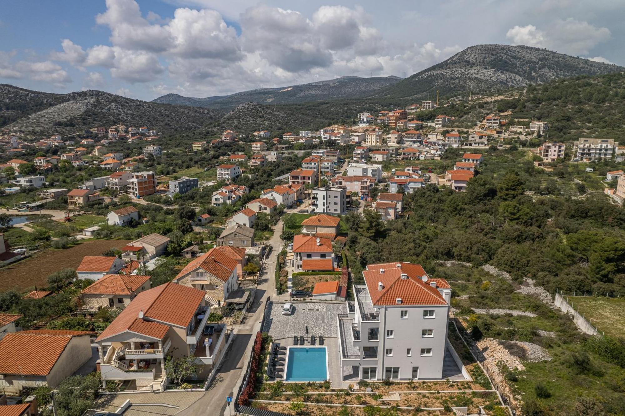 Villa Barbara & Zoran With Free Parking And Heated Swimming Pool Seget Vranjica Exteriör bild