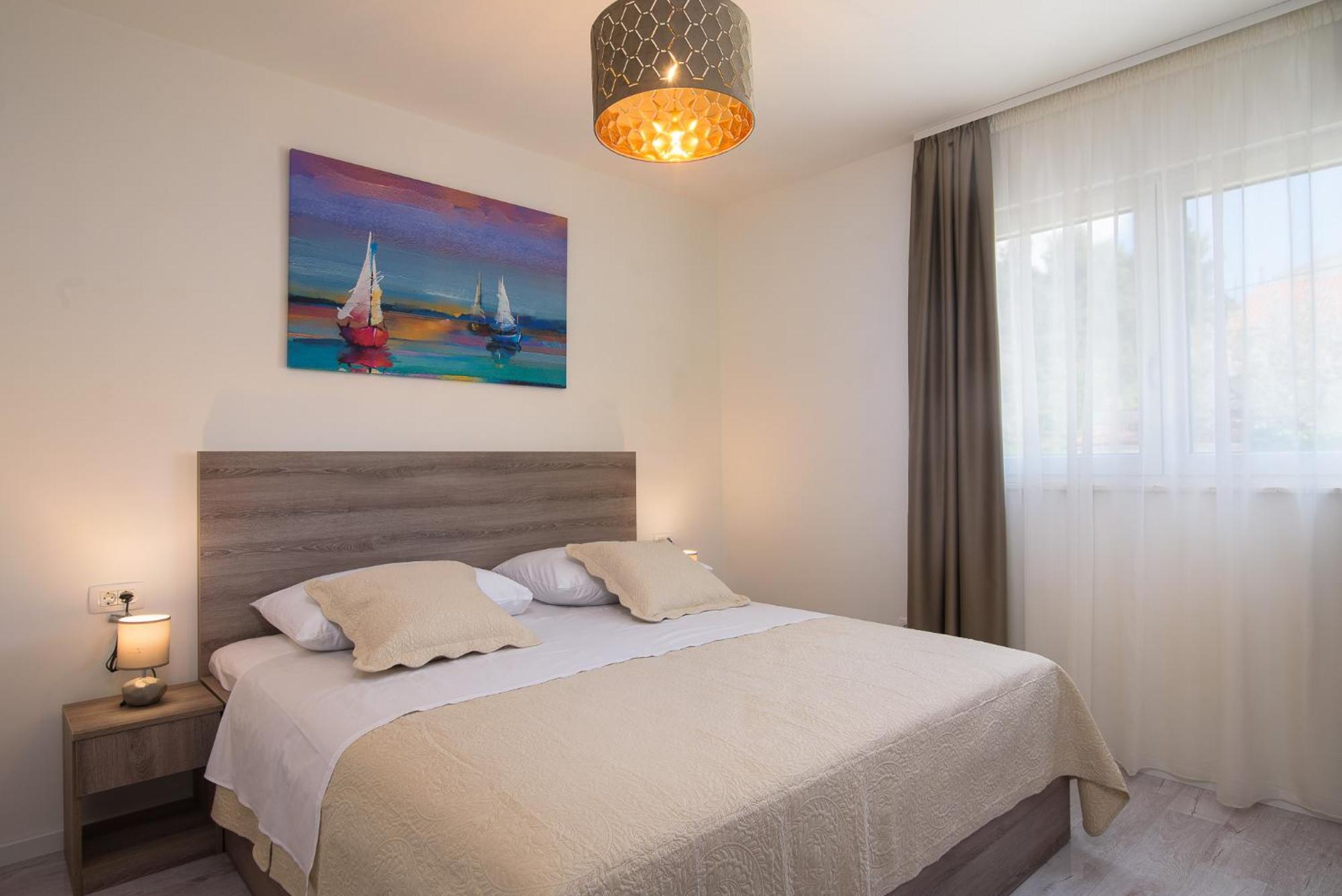 Villa Barbara & Zoran With Free Parking And Heated Swimming Pool Seget Vranjica Exteriör bild