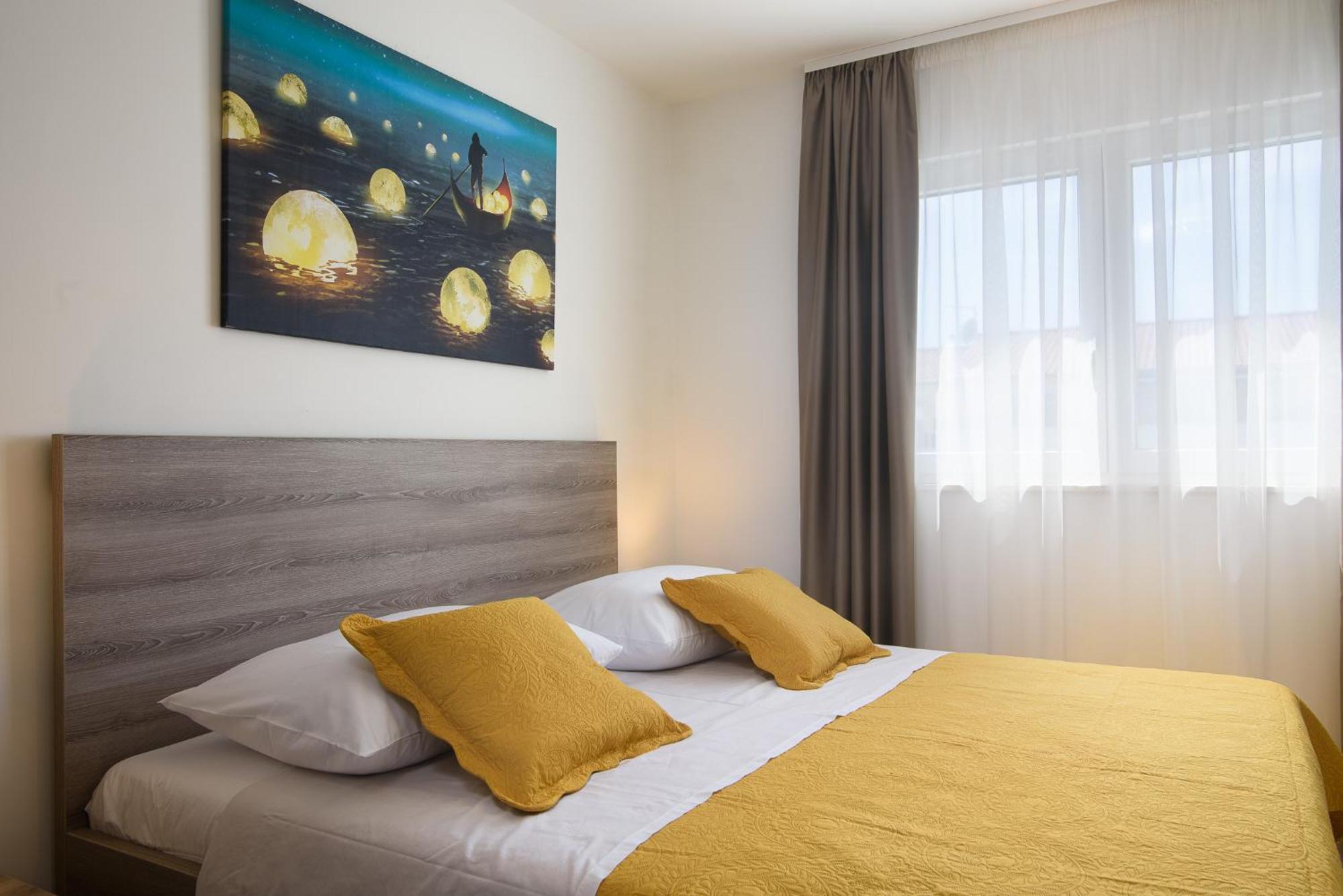 Villa Barbara & Zoran With Free Parking And Heated Swimming Pool Seget Vranjica Exteriör bild