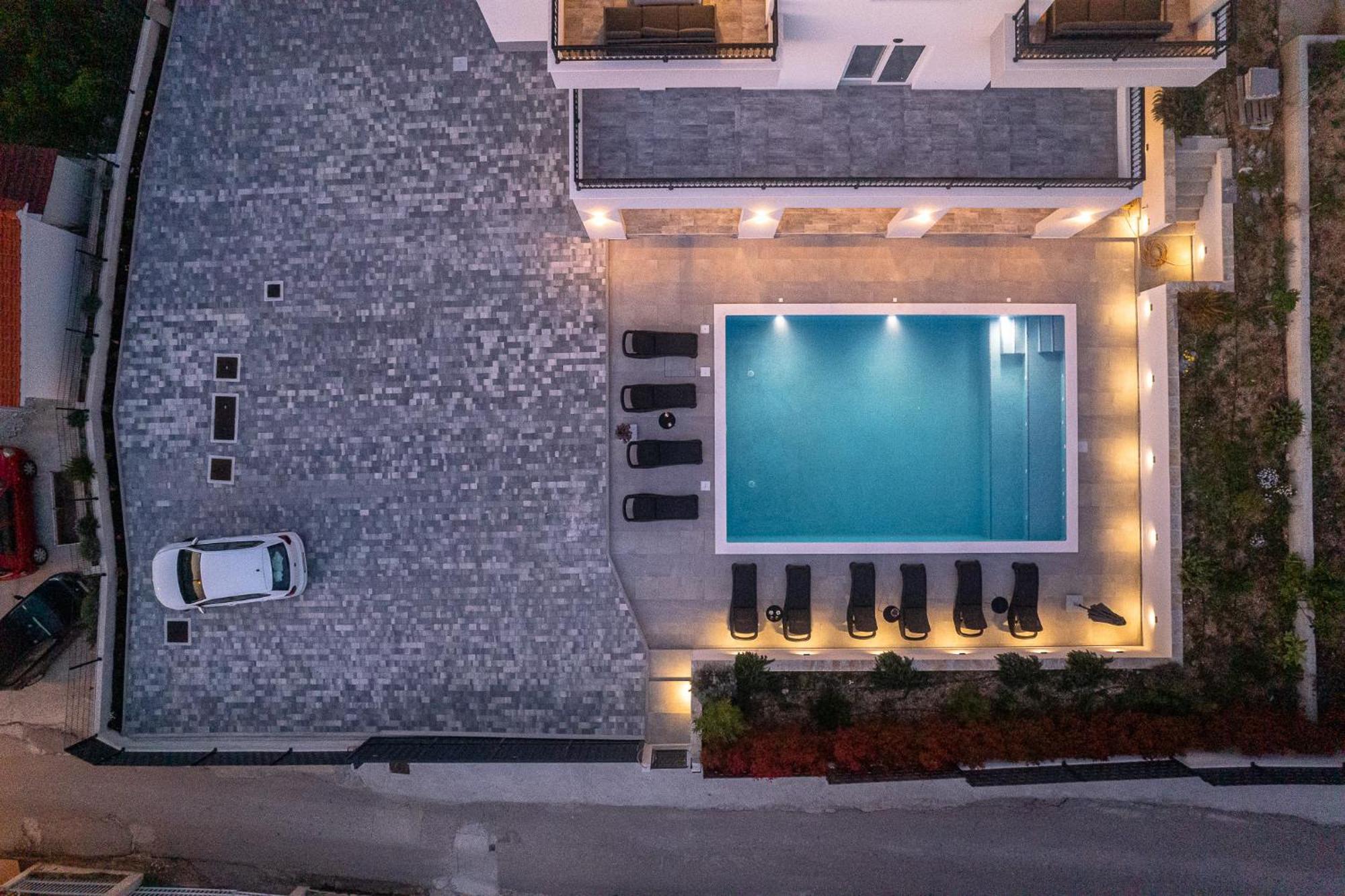 Villa Barbara & Zoran With Free Parking And Heated Swimming Pool Seget Vranjica Exteriör bild